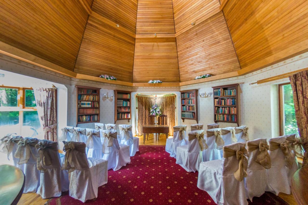 Glen-Yr-Afon House Hotel Usk Extérieur photo