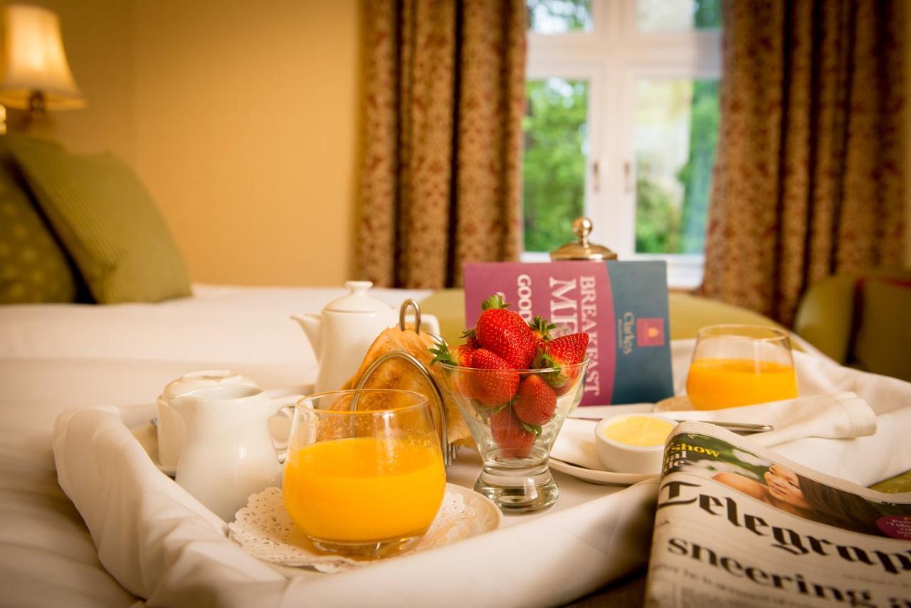 Glen-Yr-Afon House Hotel Usk Extérieur photo